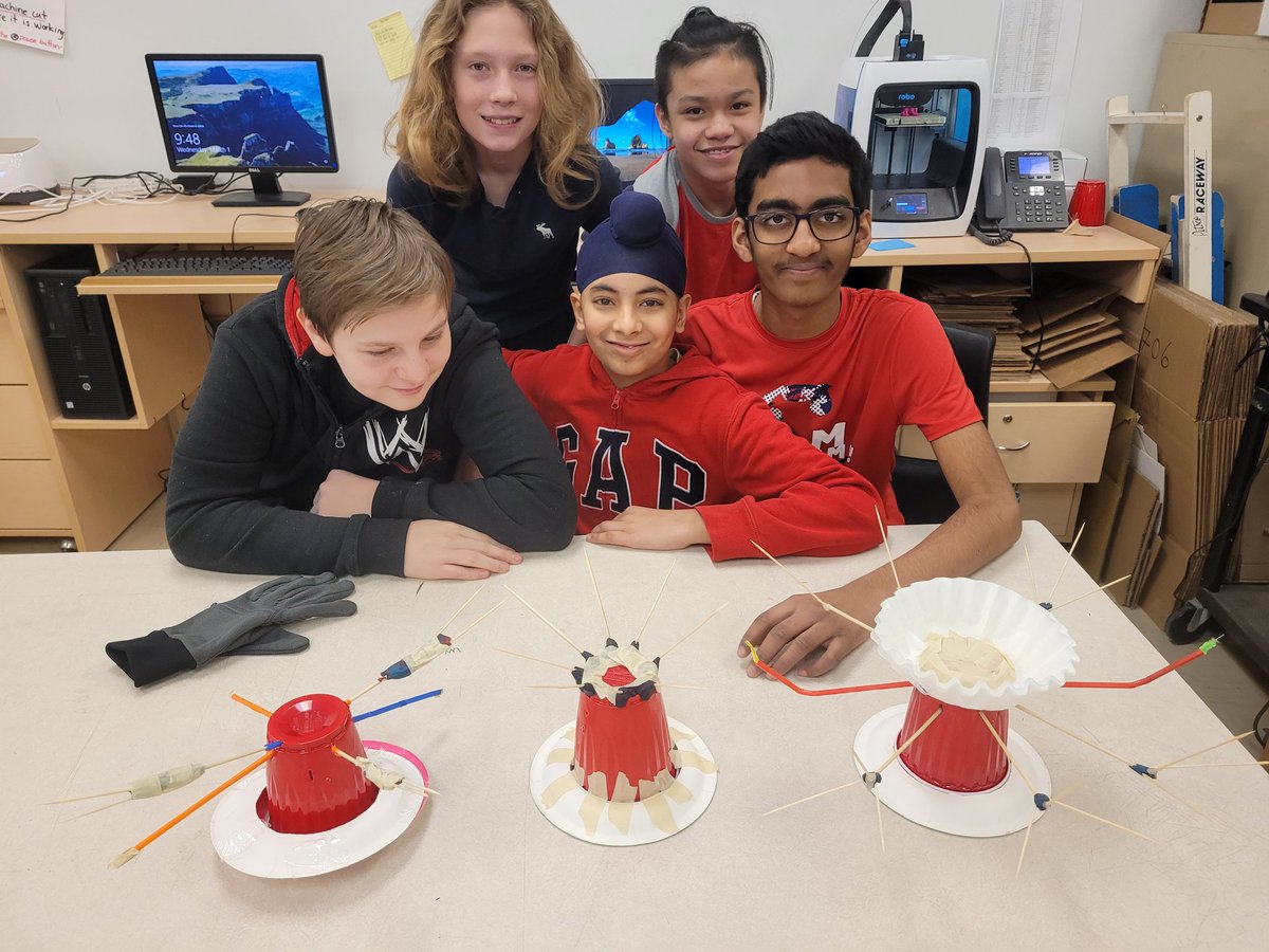JRedmondtech's tweet photo. @RLJH_HRSB 708 learning basic engineering principles while competing in a battle bot competition.  May the best bot win...  stay tuned! https://t.co/ykLiFJg6kr