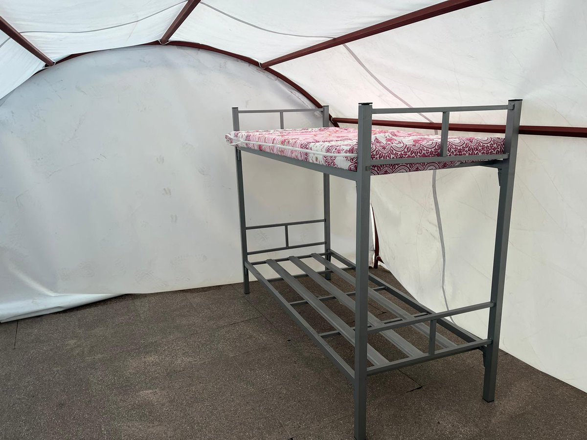 Şu an hazırda 450 adet var,bunlarada 8000 diyorlar,yokmu bir zengin alıp hepsini afet bölgesine götürelim?

İmkanı olan 10,20,1000 neyse destek olsun alabildiğimiz kadar alalım, en çok lazım olan ley şu an çadır.