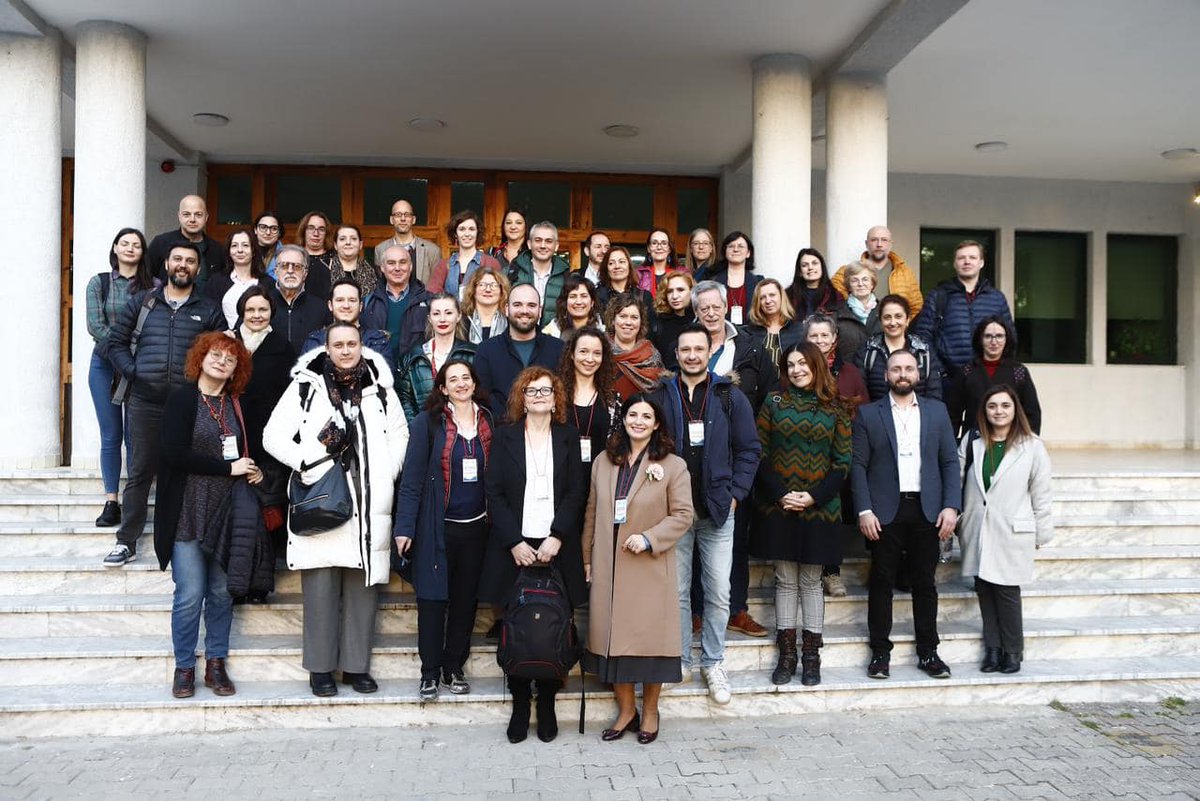 Në #UAMD është zhvilluar mbledhja tri ditore e projektit COST, Transnational Family Dymamics in Europe #CA21143 ‘TraFaDy’, projekt i cili synon të thellojë njohuritë për fenomenin dhe dinamikat në rritje, të cilat i përkasin ndryshimeve të shpejta të shoqerive tona globaliste.