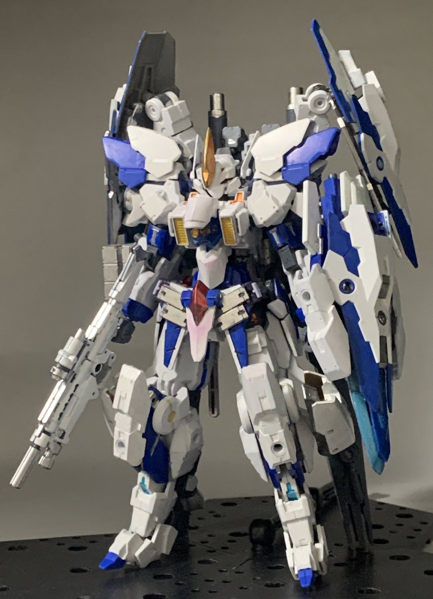 saygoodbye13301's tweet photo. ペテルギウスII P-Assault

改修したペテルギウスに新型支援ユニット『S・P・S』を着装した形態。

２門の大口径粒子砲や5基のドローンタレットなど、多数の火器に加えてシールドバインダーに搭載された反重力ユニットにより高い機動性を備えている。

#30MM
#30MM宇宙戦
#30MM地球連合軍 https://t.co/chwqrYJKvd