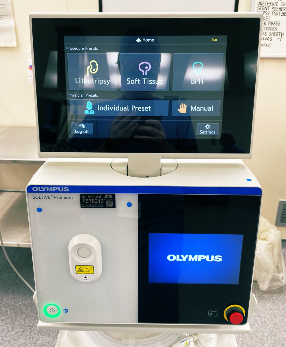 Nice to see the new #Thulium LASER in action <a href="/RAHSurgery/">RAH Surgery</a>! 🎉🥳<a href="/GlasgowUrology/">Glasgow Urology</a>