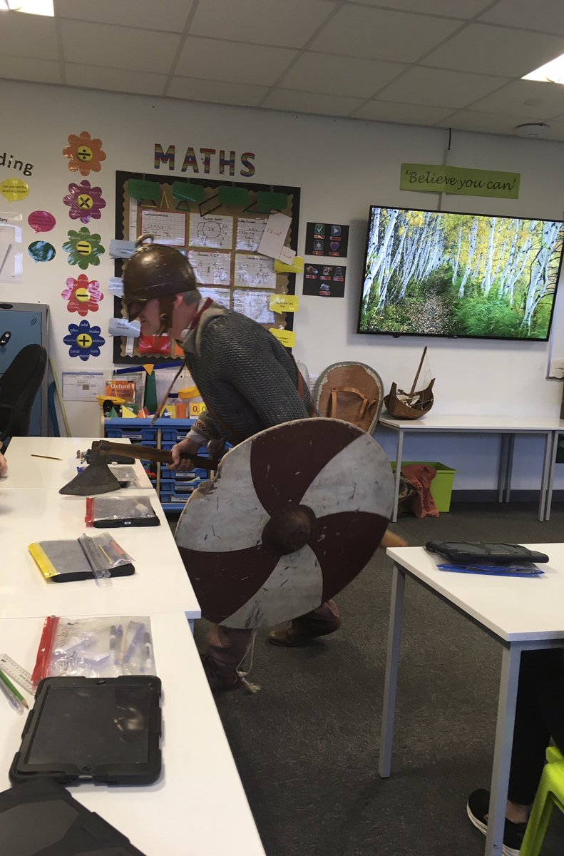 Mrs Vaez tweet media