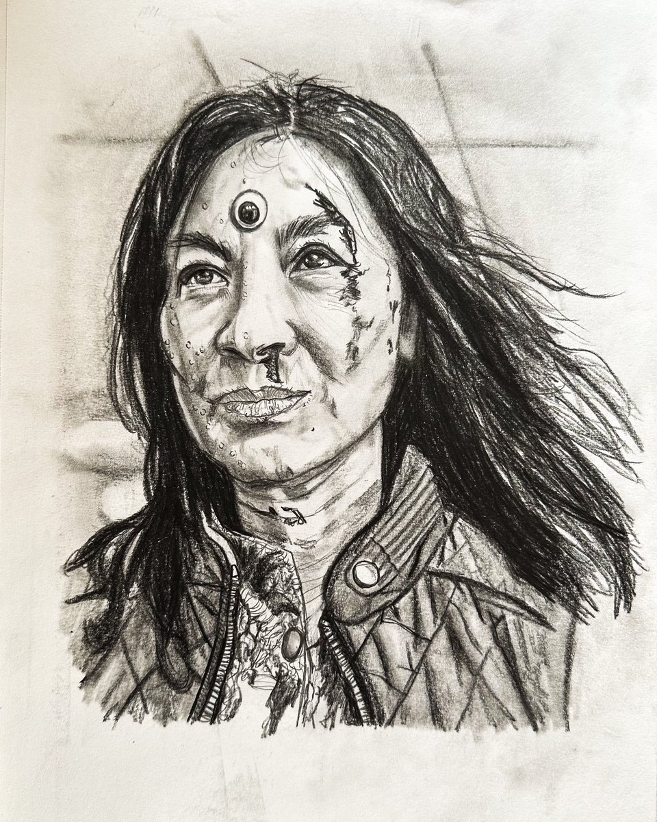 After her well-deserved SAG award win for best actress, I thought I would do a sketch of my martial arts crush, #MichelleYeoh in my hands-down favorite film of 2022, #EverythingEverywhereAllatOnce!  ““You are not unlovable. There is always something to love.”  #hotdogfingers