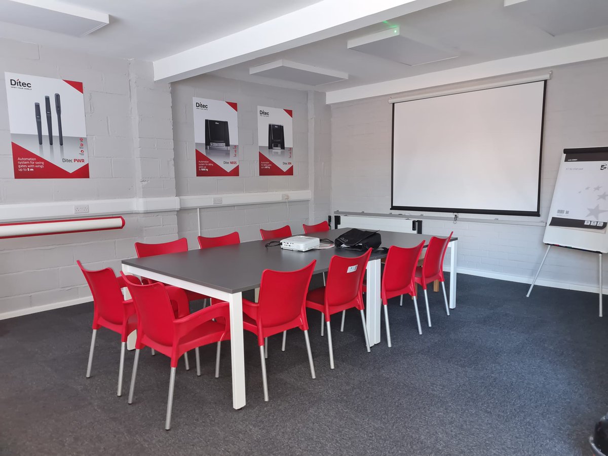 StrandTechLtd's tweet photo. Our new training room is open for business!
The facility boasts state-of-the-art equipment for hands-on training with customers of products from @DitecEntreMatic , @AESGlobal4 and Strand Tech.

View our products online: https://t.co/DP9GkUNpxw

#trainingroom #launch #refurb https://t.co/30ZM1S0UZh
