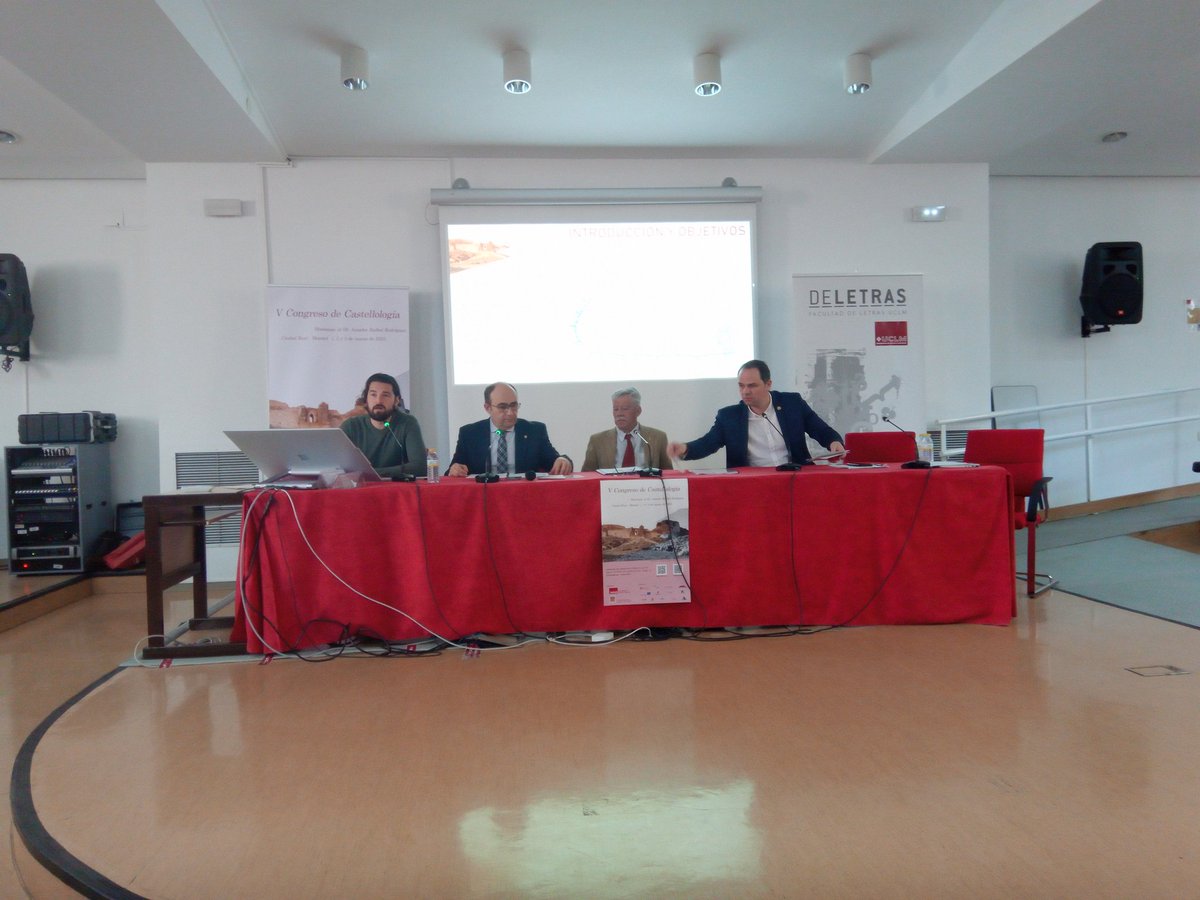 Más imágenes de la sesión sobre la Edad Media en nuestro V congreso.