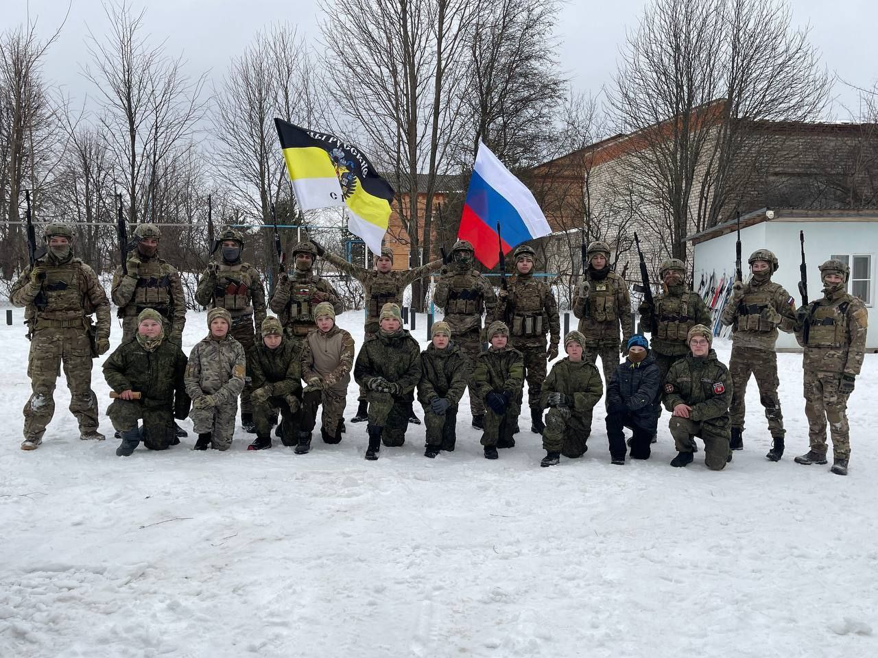 Дмитрий демушкин националист. Националистические паблики в тг. Русский марш фашисты. Русский марш неонацисты. Демушкин скинхед.