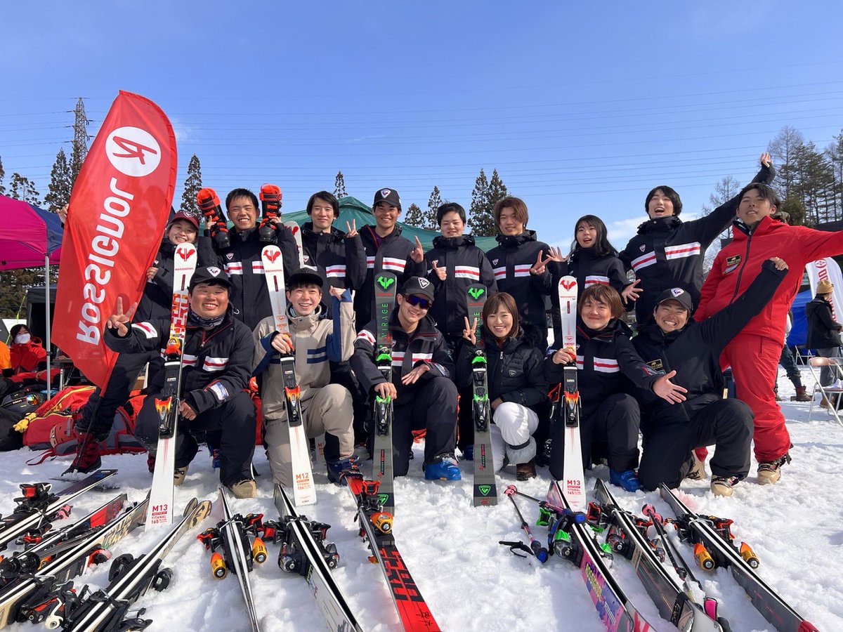 GRKKCollegeTeam's tweet photo. 第50回岩岳スキー大会個人戦が終了しました！
それぞれベストを尽くし頑張りました👏
お疲れさまでした
入賞された選手の方々おめでとうございます🎉 https://t.co/48feLGlSml
