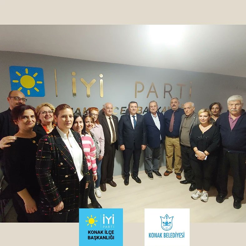 iyipartikonak35's tweet photo. Konak Belediye Başkanı Mimar Abdül Batur ve CHP Konak İlçe Başkanı Akın Küçükoğulları ile birlikte, Konak İlçe Başkanımız Coşkun Tatar'ı makamında ziyaret ederek geçmiş olsun dileklerinde bulundular. https://t.co/pi1dNFYFwl