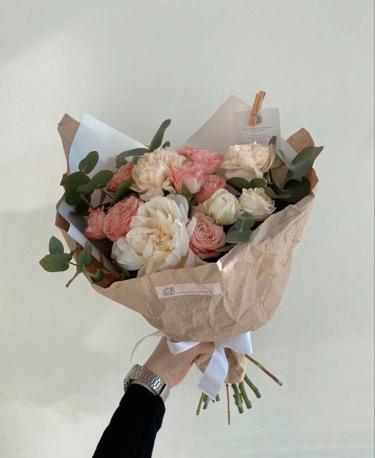 chroneosaurs's tweet photo. ✉️ : @wonovanhouten 

Abah, selamat ulang tahun. Pergi kemana pun, jangan lupa jaga kesehatan dan bahagia. Thank you for all memories you give to me. Jangan jadi tua yang menyebalkan ya. Kalo mau pergi, nggak usah pamit! Gak akan rela gue sebenernya. Sayang abah banyak banyak. https://t.co/U9o3p3zCDj