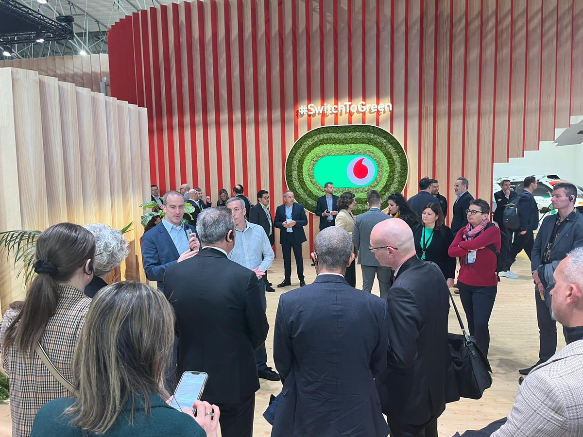 GSMAEurope's tweet image. Day 3 of #MWC23 started with @BERECeuropaeu tour visiting European &amp;amp; global exhibition stands, where the #connectivity industry showcase the latest technology and innovation. 
Impressive! 🚀🦾🤖