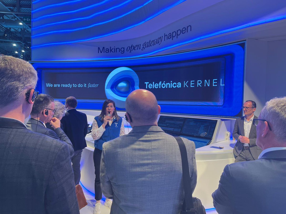 GSMAEurope's tweet image. Day 3 of #MWC23 started with @BERECeuropaeu tour visiting European &amp;amp; global exhibition stands, where the #connectivity industry showcase the latest technology and innovation. 
Impressive! 🚀🦾🤖