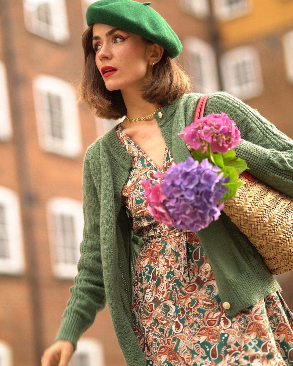 HekkaO's tweet photo. You look super elegant! Love it! @olgacurmei 

#hekka #spring2023 #springvibes #springdress https://t.co/sYRQCYsLIK