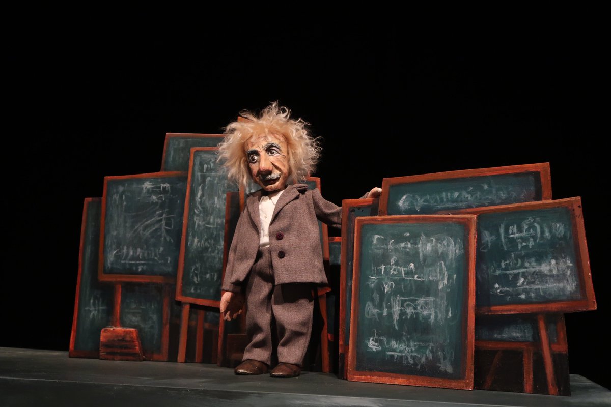 UCC unizar (@uccunizar) on Twitter photo #EinsteinZaragoza
Abiertas inscripciones. Charlas Paraninfo.
Programa: bit.ly/3ZsG76L
➡️13 y 14Marzo
➡️De 17:00-20:15h
Einstein: 50 horas en Zgz. Centenario de una visita.
Con ponentes nacionales que analizarán su legado científico <a href="/Soydezaragoza/">Soy de Zaragoza</a> <a href="/CienciaGob/">Ministerio de Ciencia, Innovación y Universidades</a> #EinsteinZaragoza
Abiertas inscripciones. Charlas Paraninfo.
Programa: bit.ly/3ZsG76L
➡️13 y 14Marzo
➡️De 17:00-20:15h
Einstein: 50 horas en Zgz. Centenario de una visita.
Con ponentes nacionales que analizarán su legado científico <a href="/Soydezaragoza/">Soy de Zaragoza</a> <a href="/CienciaGob/">Ministerio de Ciencia, Innovación y Universidades</a>