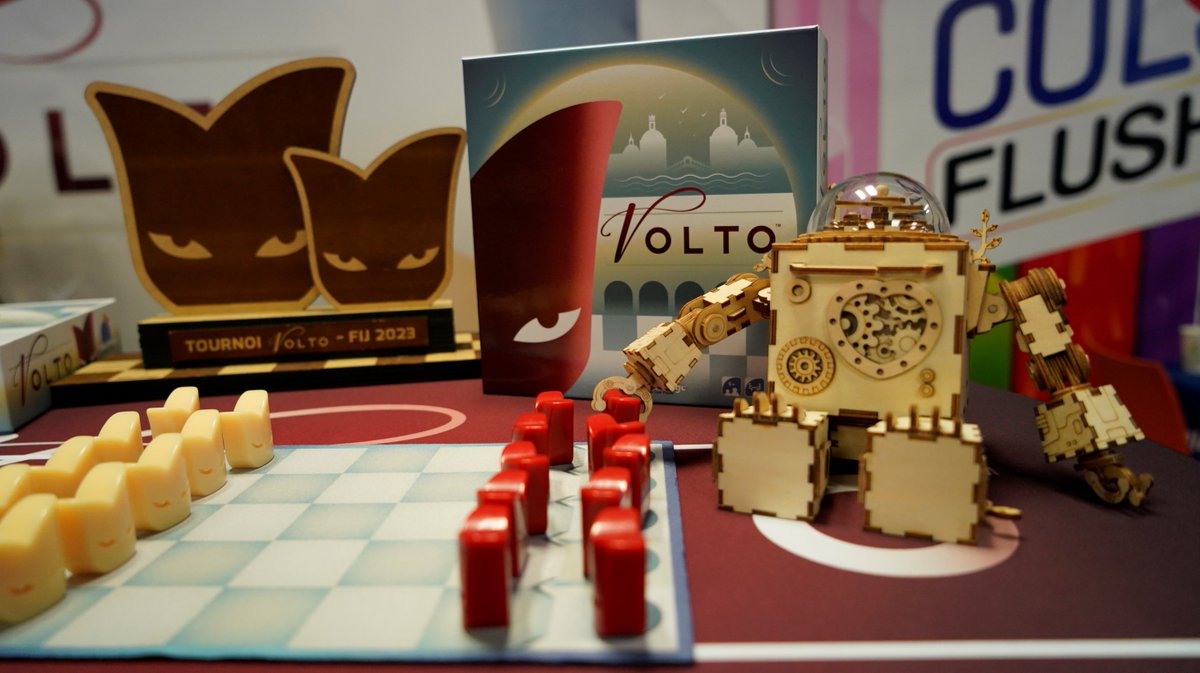 blueorangenews's tweet photo. Pendant le @fijcannes , un petit robot a voulu faire de ses rêves une réalité ! Il est passé sur nos stands pour essayer quelques jeux, l'avez-vous croisé ? 🤖
Si vous voulez aider les robots à rêver, on vous rappelle que #MechADream est disponible en boutique ! 💭 https://t.co/ge4k0Nesm5