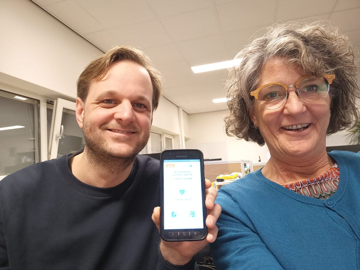 De werelden van ontwikkelaars en verpleegkundigen liggen ver uit elkaar. En omdat we een Triage app voor de zorg ontwikkelen werd het tijd om een dienst mee te draaien en zelf te ervaren hoe het er nu aan toe gaat. 
Interesse? Triage.nu of neem contact met ons op.