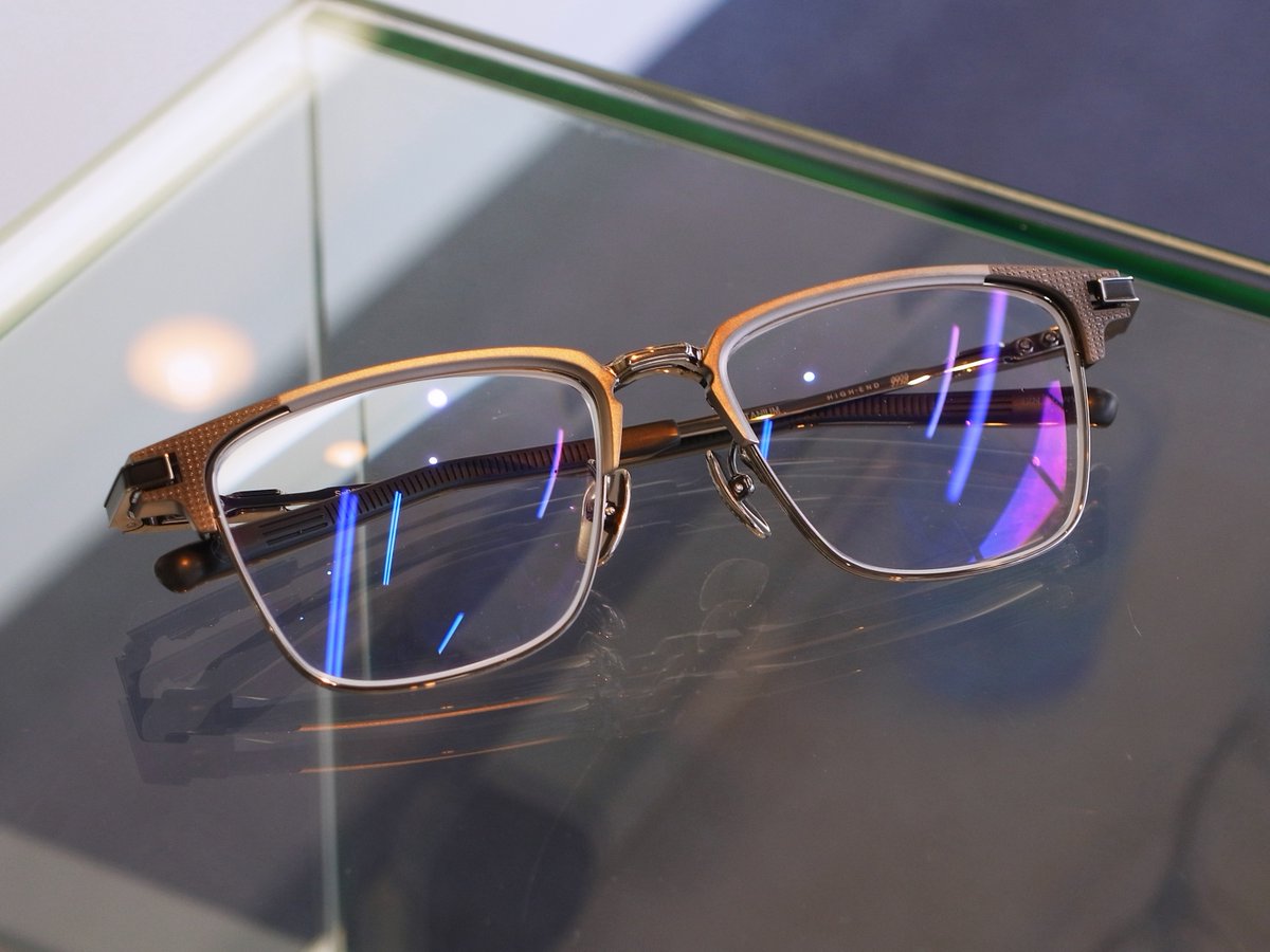 9999byhayashi's tweet photo. 【999.9 People”HIGH-END S-02T H（S-01T H series）”】
#フォーナインズ #眼鏡 #メガネ #HIGHEND #ハイエンド #S01THシリーズ #S02TH #サーモント #メタルサーモント
MORE INFO↓
https://t.co/evX18Oaj2h
#山口県 #防府市 #ハヤシメガネ #フォーナインズ専門店 常時1000本以上在庫！ https://t.co/BmnsDlSZPm