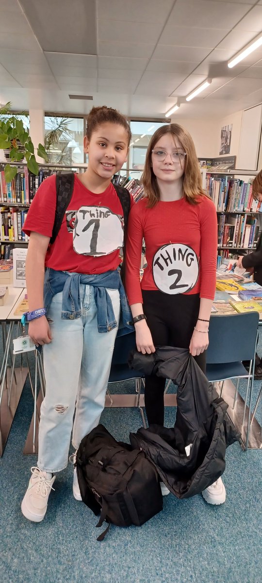 Elmgreenlibrary's tweet photo. World Book Day starts early @elmgreenschool #WorldBookDay2023 https://t.co/SspPgOAoH7
