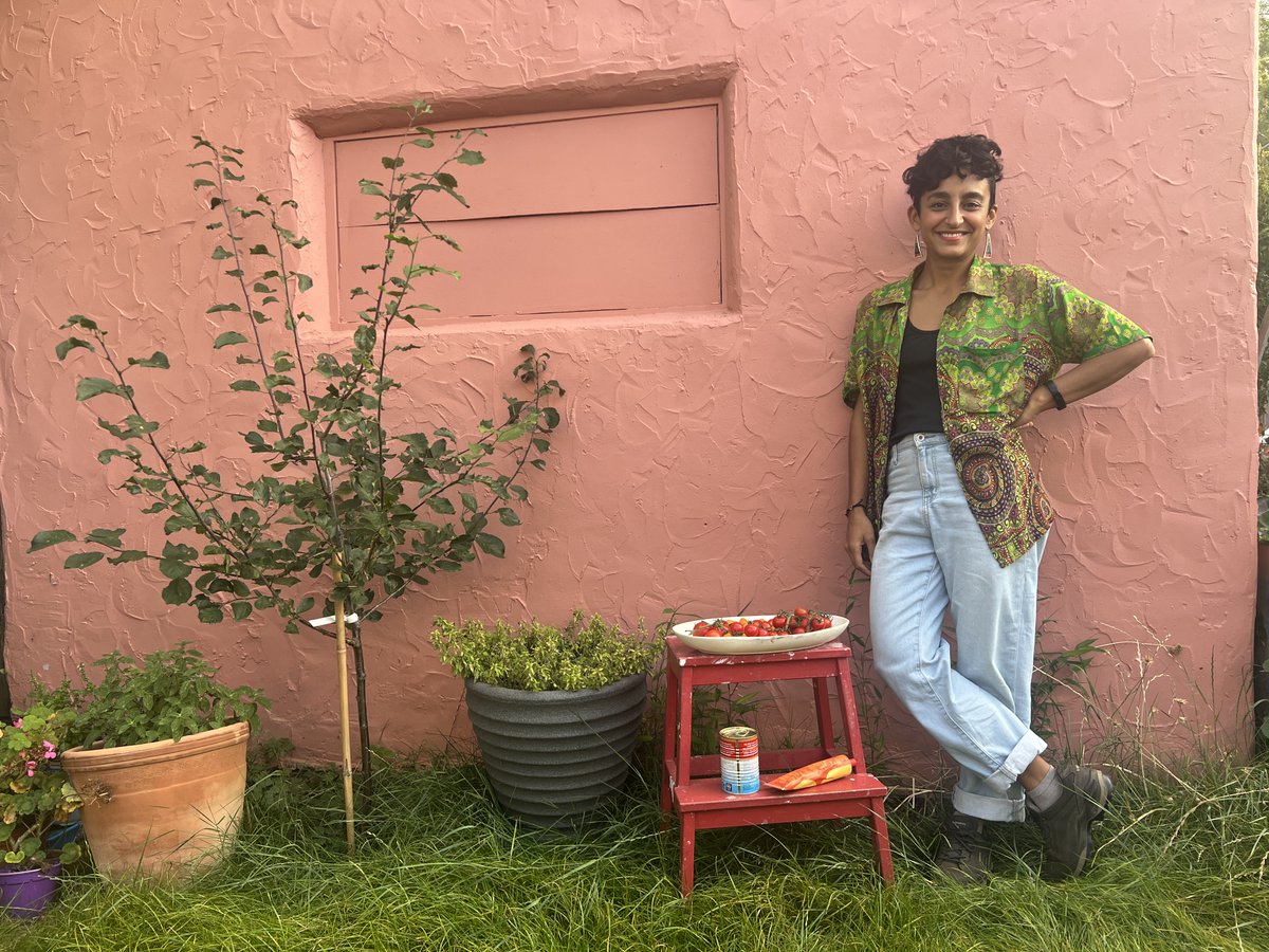 greenawaypr's tweet photo. Celebrating food, farming &amp; the countryside, Coast to Coast Food Festival premiers on @BBCTwo on 13th March at 6.30pm. The series is a true feast for the senses exploring fab food from across the UK including films from England hosted by @brionymaybakes &amp; @leylakazim. Yum, Yum. https://t.co/iVKzAe9xrr