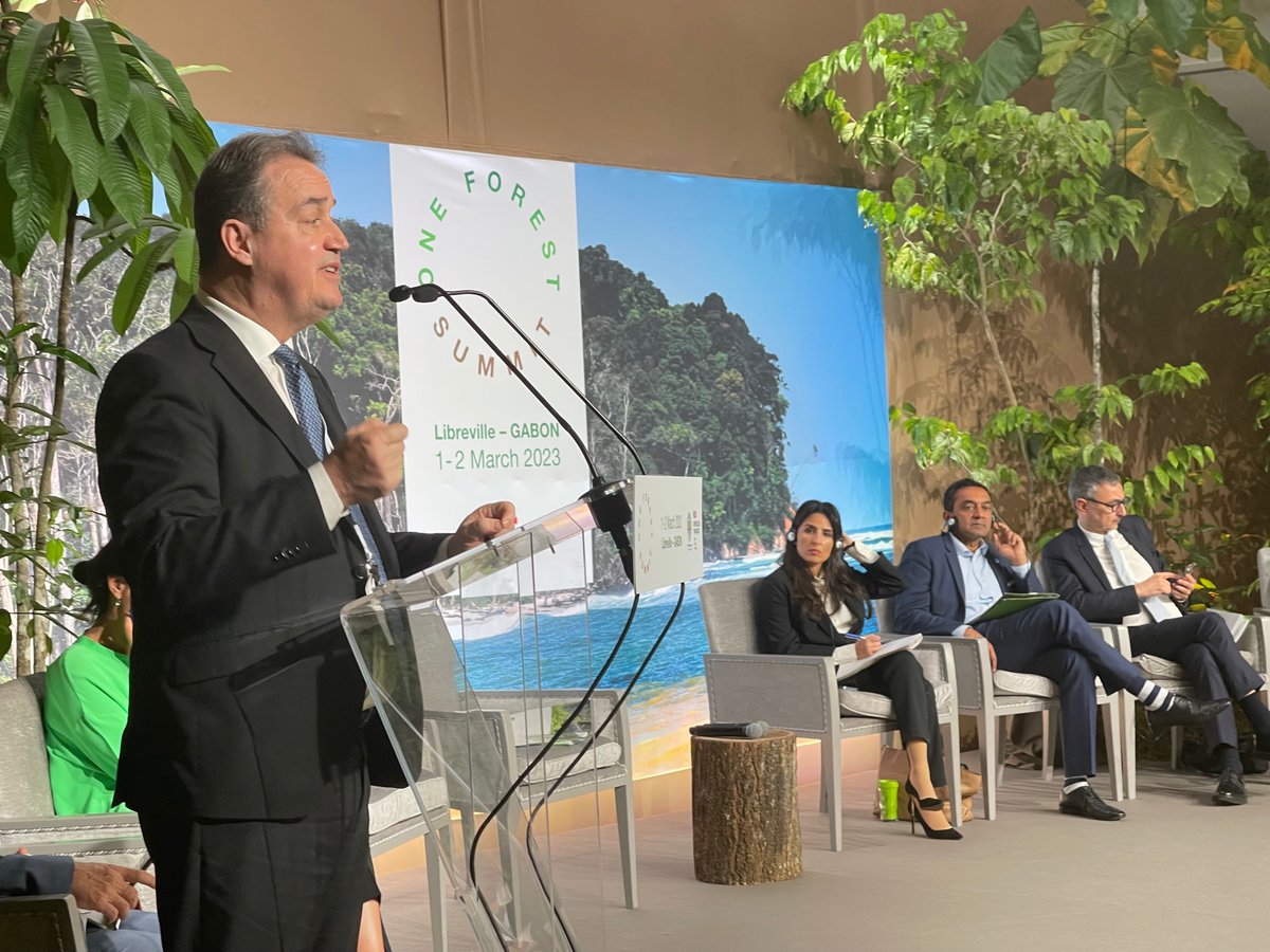 Yannick Glemarec (@yannickglemarec) on Twitter photo 'We need to make market-based instruments deliver for climate, nature and people' <a href="/theGEF/">Global Environment Facility (GEF)</a> report launch on biodiversity-positive carbon credits and biodiversity certificates #OneForestSummit wrld.bg/Ezgs50N5eXO 'We need to make market-based instruments deliver for climate, nature and people' <a href="/theGEF/">Global Environment Facility (GEF)</a> report launch on biodiversity-positive carbon credits and biodiversity certificates #OneForestSummit wrld.bg/Ezgs50N5eXO