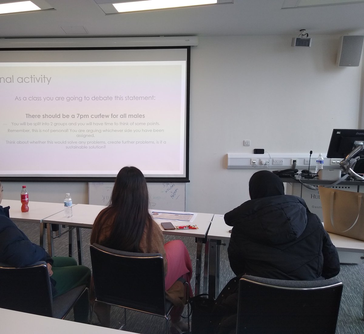BVGAHumanities's tweet photo. Last week Yr12 Social Sciences students attended a Criminology and Policing open day at the University of Huddersfield. Lectures about diamond smuggling and feminist theories of crime gave a taste of university life! #globalcitizens https://t.co/tbC5wN1qmi