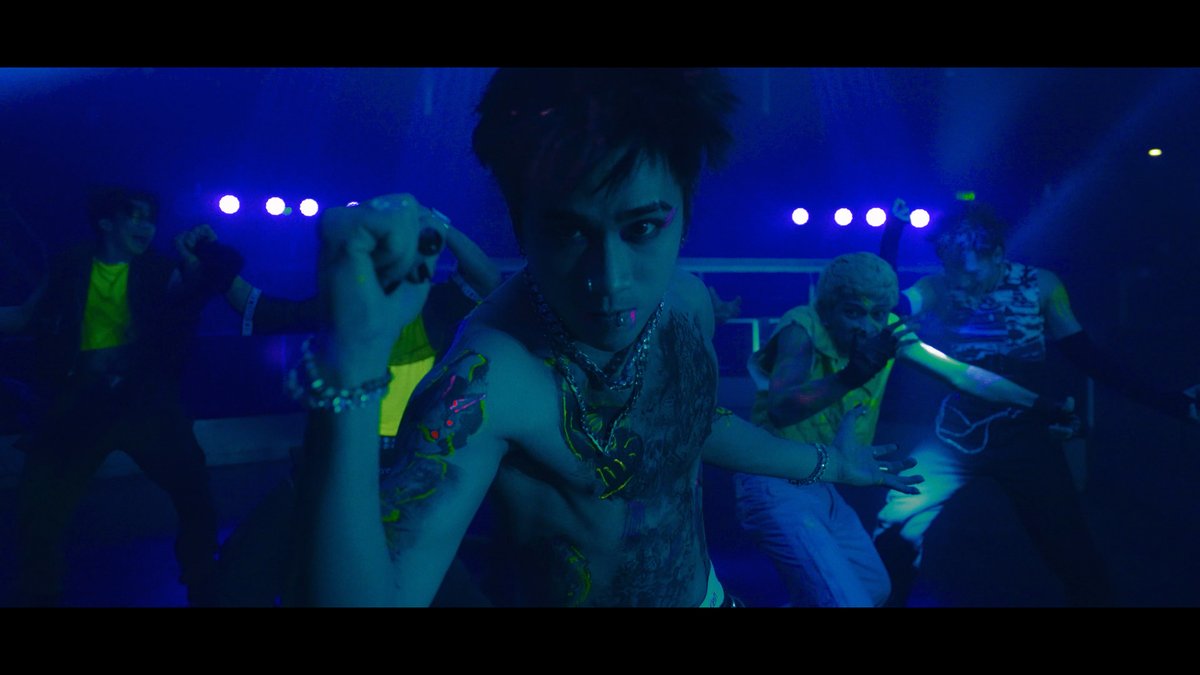 JoshCullen_s's tweet photo. What vampire era did you love getting wild to the most?

🎥 Relive the performance here
▶ https://t.co/0SGnLBxuoE

🎥 Watch the M/V
▶ https://t.co/oaymf1D6iq

#JOSHCULLEN #WILDTONIGHT https://t.co/27xFiwbEWm