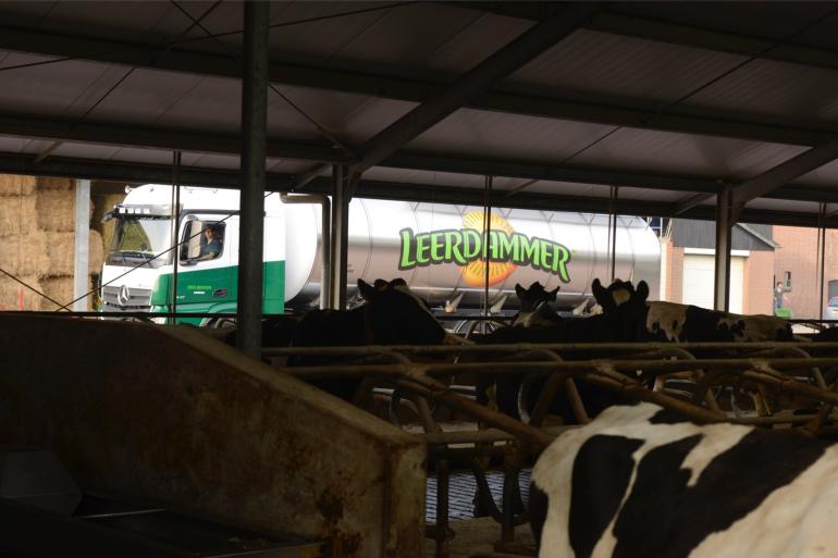 Leerdammer ziet geen meerwaarde meer in VLOG-certificering en stopt met VLOG-melk.
bit.ly/3II3suJ