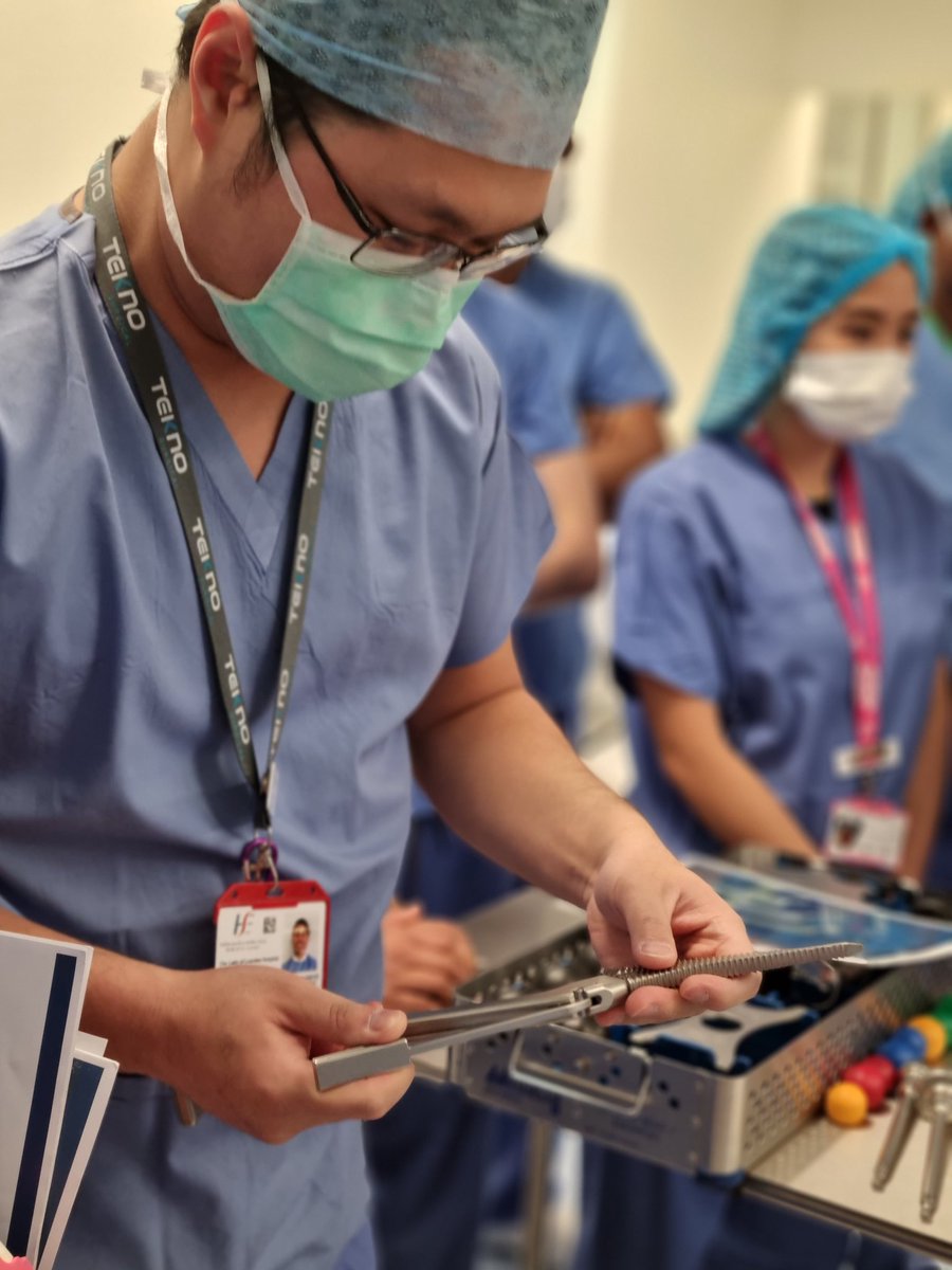 linojr9's tweet photo. OLOLH Ortho Theatre Department Education Prorgram...Medacta Trauma Hemi-Arthroplasty Training for Nurses.... Congratulations everyone. https://t.co/REl4DLfVka