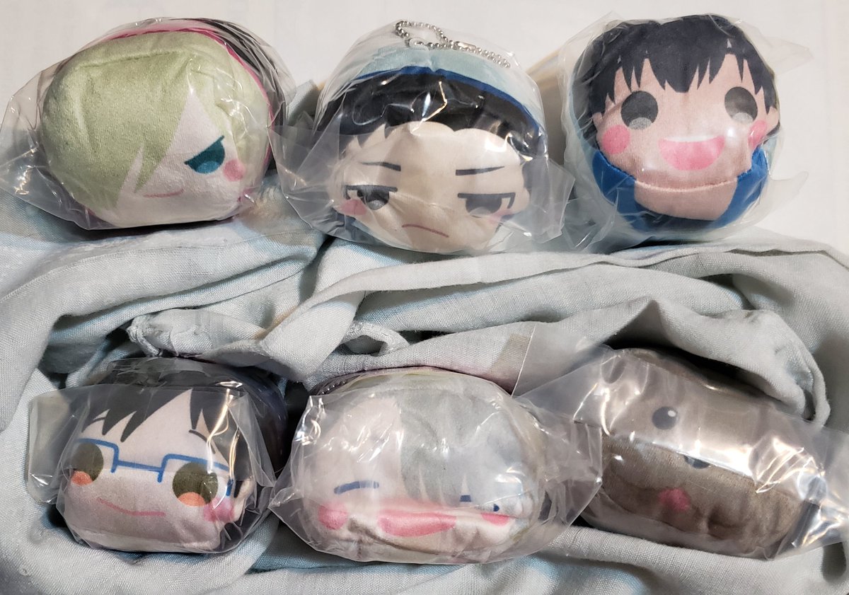 usagimcd's tweet image. Some Yuri on Ice merch that will be getting posted soon. Though happy to take offers and deal directly. Msg if interested! #YoImerch #YuriOnIce