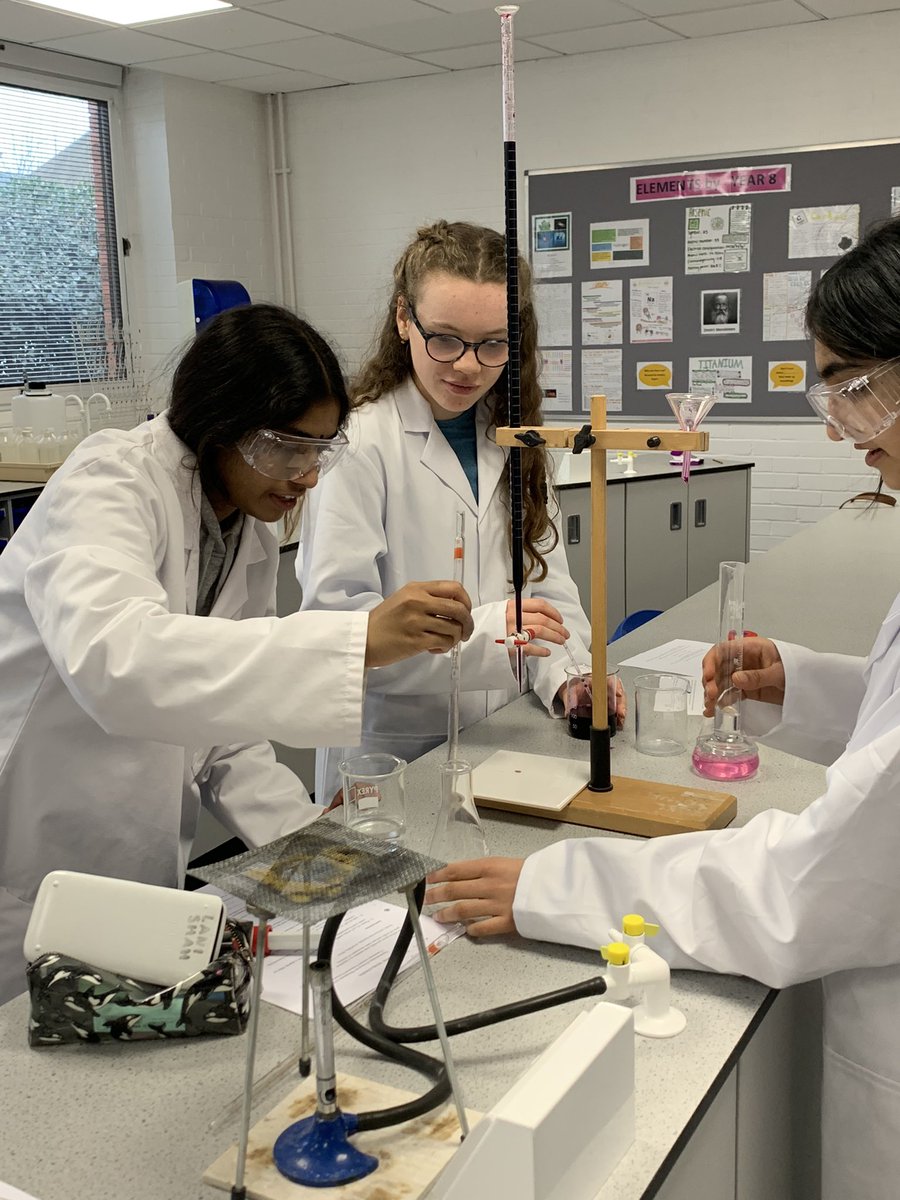 STAHSChemistry's tweet photo. More titration fun. Our excellent Y13 chemists performing autocatalytic redox titrations. Competitive end point colours! #chemistryvibes https://t.co/hmX17g08Rf