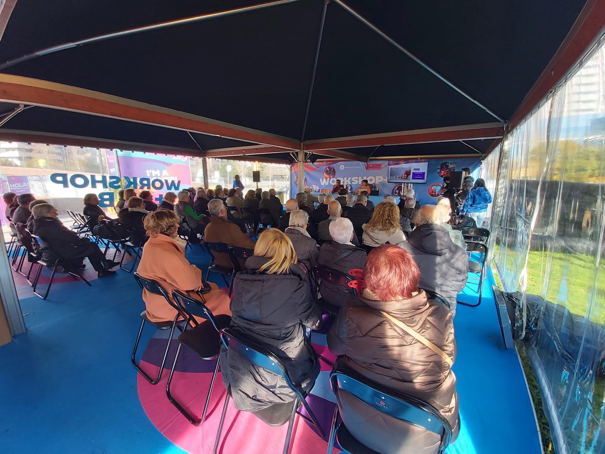 torrebarrinalh's tweet photo. 🔸Mètode pantera per descobrir informació falsa a internet - Susana Pérez-Soler @learntocheck

🔹 Hackejar identitats digitals i funcionals alterant paràmetres biomètrics - Saúl Baeza #DoesWork #DistricteCultural i Cristina Checa amb @serraiabella #IProvençana

#LHospitalet6_0 https://t.co/A7tClQFZfh