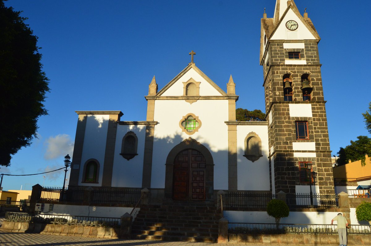 goingaroundTF's tweet photo. #LaVictoriadeAcentejo comes from the memory of the II Battle of Acentejo, the final fight between the Castilian invaders and the Guanches in the 15th century, in which the former won. In 1916 the name of Acentejo was added to the name of La Victoria. #tenerife #canaryislands https://t.co/ejkQ2KgeXJ