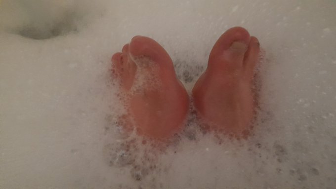 my ugly feet having a bubble bath come check out my pic link below  #feetfinder #onlyfans #fansly #feetfetish<a href="/tag/feetfetish"class="tags"><span>#feetfetish</span></a><a href="/tag/wetfeet"class="tags"><span>#wetfeet</span></a><a href="/tag/onlyfans"class="tags"><span>#onlyfans</span></a><a href="/tag/feetfinder"class="tags"><span>#feetfinder</span></a><a href="/tag/fansly"class="tags"><span>#fansly</span></a>