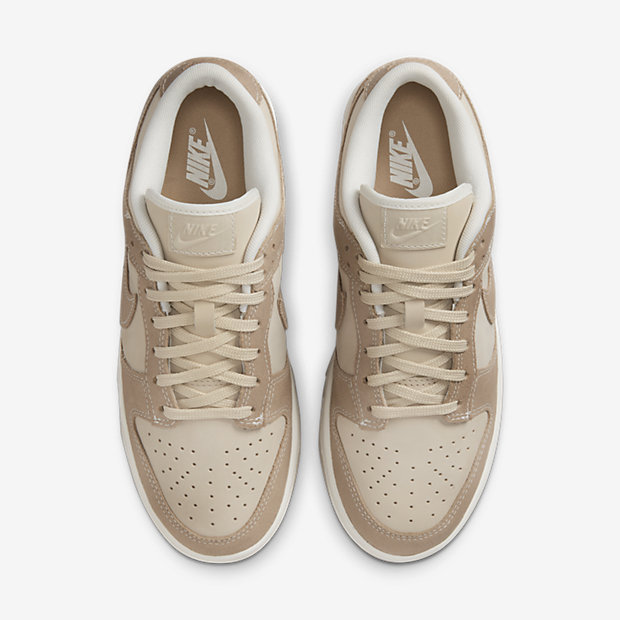 SOLELINKS's tweet photo. Ad: Women's Nike Dunk Low 'Sanddrift' dropping at 7am PT/10am ET=> https://t.co/mf4ElHgVM5 https://t.co/decq4LBcw6