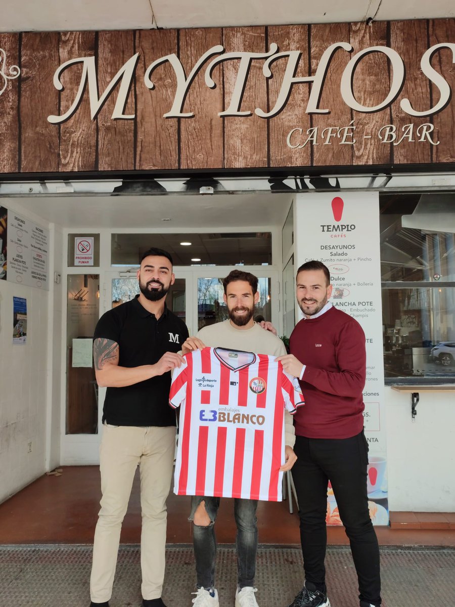 SDLogrones's tweet photo. ¡Día de presentación! 🇦🇹

Hemos ido al Bar Mythos, en Av. Club Deportivo, 16, para presentar ante los medios a Jordi Ortega, que ya debutó con una buena actuación el pasado domingo.

¡Muchas ganas de seguir sumando minutos y triunfos!

#PonteAlMando https://t.co/uHZzbg6Ds9