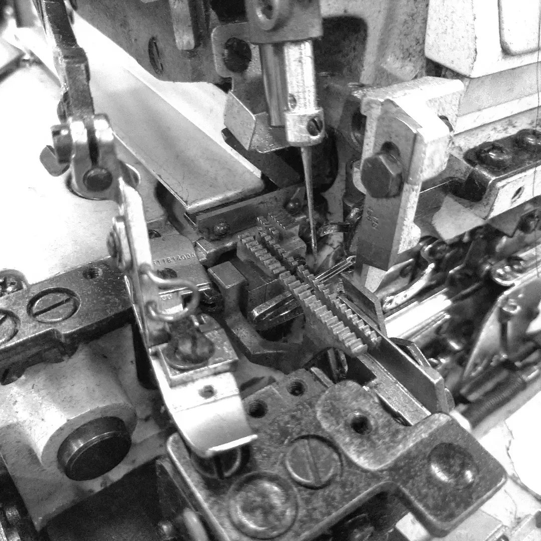 mishinyakonishi's tweet image. 【MO-2504】工業用ロックミシン
#juki
いつもありがとうございます
定期的なメンテナンスは大切です

#jukisewingmachine #mishin #sewing #sewingmachine #machine #monochrome #ジューキ #ミシン #ロックミシン #ミシン屋 #工業用ミシン #モノクロ #モノクロ写真