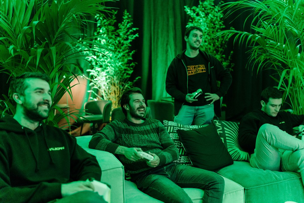 HalbornSecurity's tweet photo. At Halborn, we pride ourselves on the diversity of our team ๐
We come from various backgrounds and different walks of lifeโmaking each of us unique and stronger as a team ๐ซ #halbornlife https://t.co/1Zyuc3g6P0
