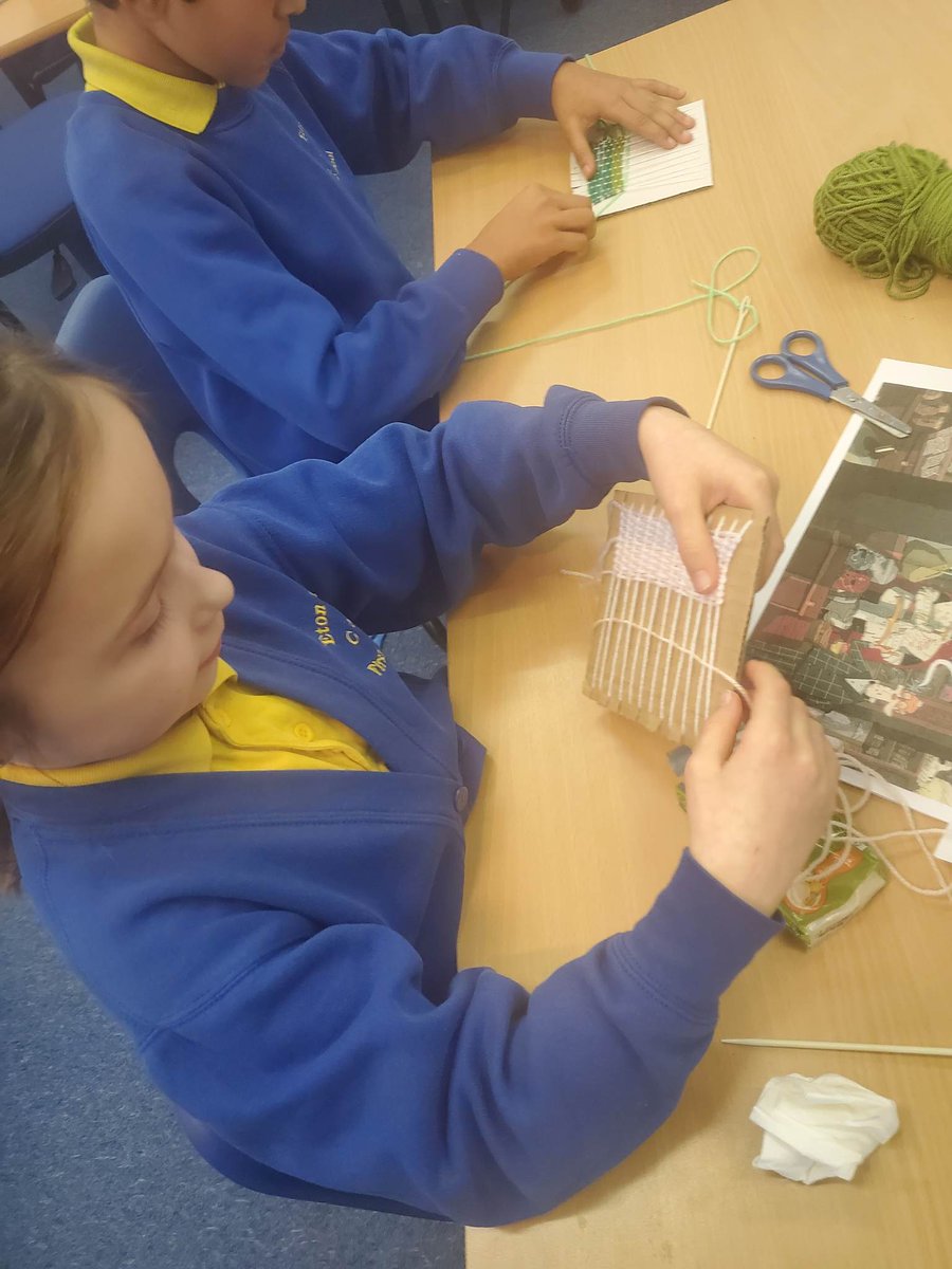 etonwickschool's tweet photo. This week, Year 4 started weaving for our Art project 'Warp and Weft' @Cornerstonesedu We had to first create our loom and then carefully weave between pieces of yarn to create our piece. This was a challenge but the results look great! https://t.co/J6tj88cvv5