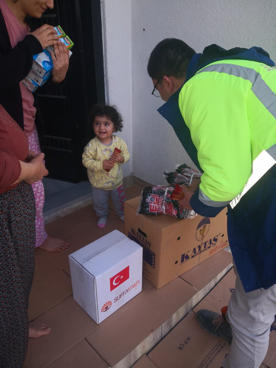 Gıda ve Hijyen Kolilerimizin Teslimatları Devam Ediyor...

deprem.suffavakfi.org.tr

#deprem #hataydeprem #kahramanmaraşdeprem #adıyamandeprem #malatyadeprem <a href="/suffa_vakfi/">Suffa Vakfı</a>