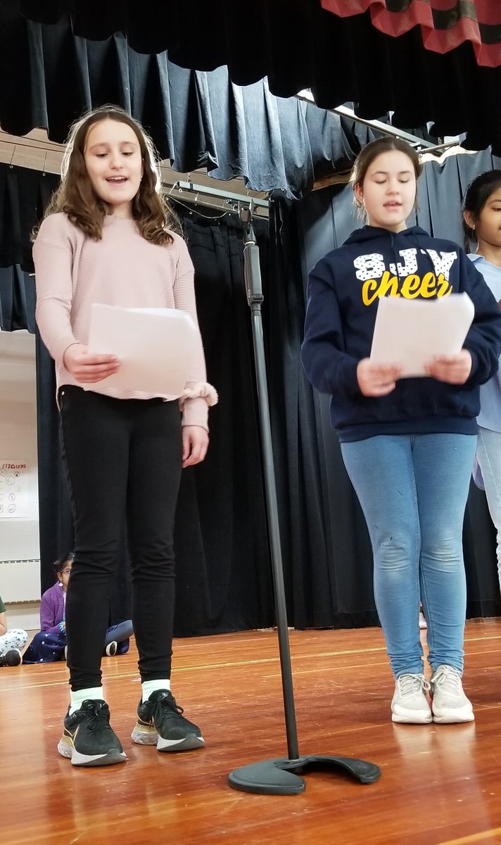 aquinngnt's tweet photo. Gifted and Talented Creative Writing/Theatre Arts students rehearsing for our upcoming Tall Tales Spring Performance! https://t.co/p1ilcN4YwK