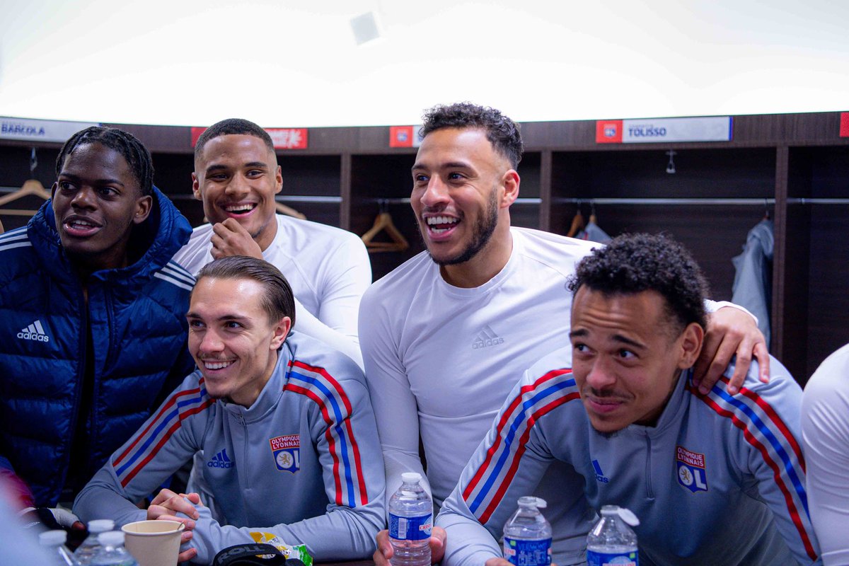 Aminsarr9's tweet photo. Next round!!💪🏽 🔴🔵 https://t.co/ZphuYkEX4Q