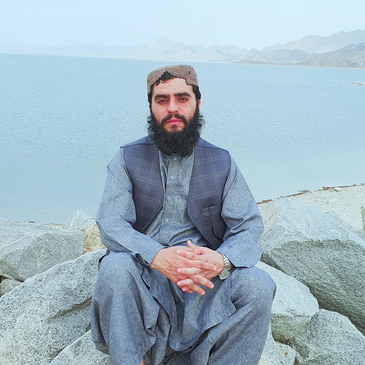 Jan088Khan's tweet photo. #NewProfilePic https://t.co/kPz4aebHfR