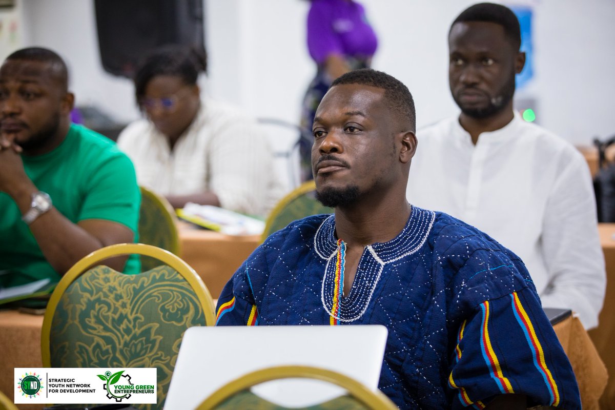 Green Entrepreneurs Inception Meeting, fantastic opportunity to interact with other young green entrepreneurs. Fighting Climate Change and generating revenue 💚💚

Organized by @SYNDGhana @YGEGhana