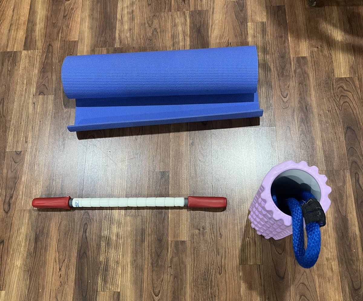 JadDaley's tweet photo. For someone as “flexibility challenged” as myself, these are equivalent to medieval tools of torture. But I’m ready to take the pain so I can find #RunnerBliss and faster finishes at 26.2.
#MarathonerProblems https://t.co/48SKWBnsca