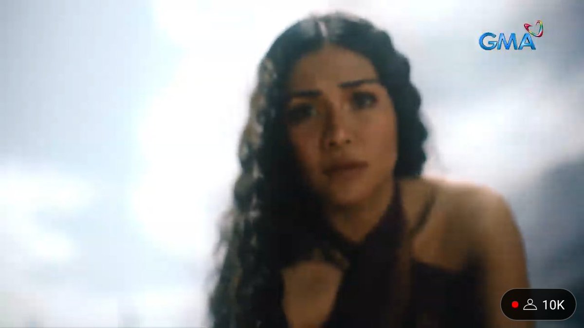 EncantadiaSAGA's tweet photo. So, one can travel to the past (and future probably) through dreams? Hmmm. A familiar concept. Ano kayang twist dito ng MNLU creators? 🤔 #UrdujaGumisingKa https://t.co/WPNCDbnnW8