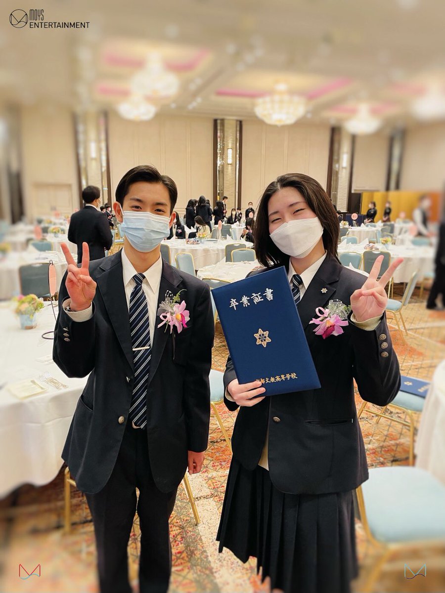 MOYS_Ent's tweet photo. As of today, MUTCH and Sarasa have completed three high school courses, so they graduated High School.

오늘로써 MUTCH(뭍치)와 Sarasa(사라사)는 고등학교 3과정을 마치고, 졸업했습니다.

#CongratulationOnYourGraduation 
#줄업축하합니다 

#MUTCH #뭍치 
#Sarasa #사라사 https://t.co/qLOJWg0HbO
