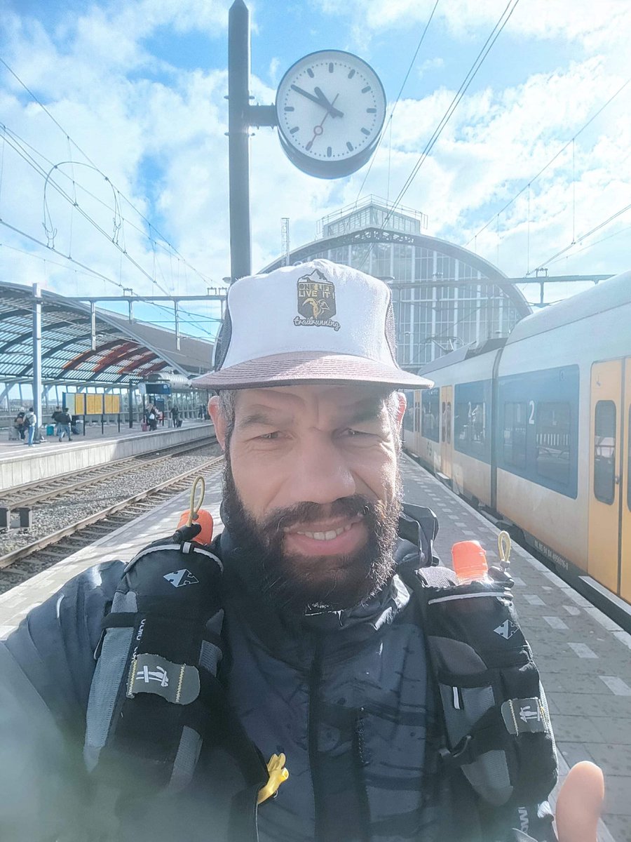 MudSweatTrails's tweet image. 👉 EERSTE TIJD OP DE BORDEN!: NS TRAIL AMSTERDAM CS - ZANDVOORT AAN ZEE 👈!

🏃‍♂️45km / 300d+
🙋‍♂️ Marlon Voorn
📍 Amsterdam CS
🏁 Zandvoort aan Zee
➡️ mudsweattrails.nl/ns-amsterdam-c…

#nstrails #huplopen #reisjefit