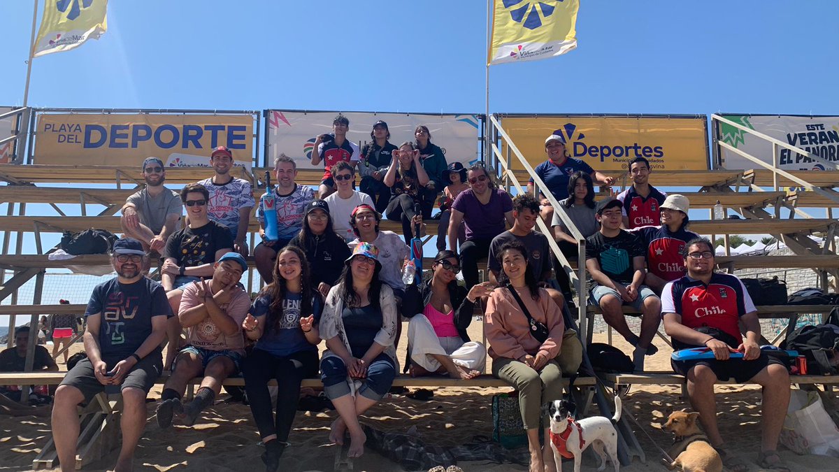 Cricket_Chi's tweet photo. El sábado 25 se realizó en la #PlayaDelDeporte la previa al @BeachCricket_Cl, con partidos amistosos donde los jugadores pudieron testear la cancha y revisar las reglas para los partidos del día domingo ❤️🌊🏏
#CricketNonStop #CRIIIO #Cricket #Comunidad https://t.co/o9YSh1x4T9