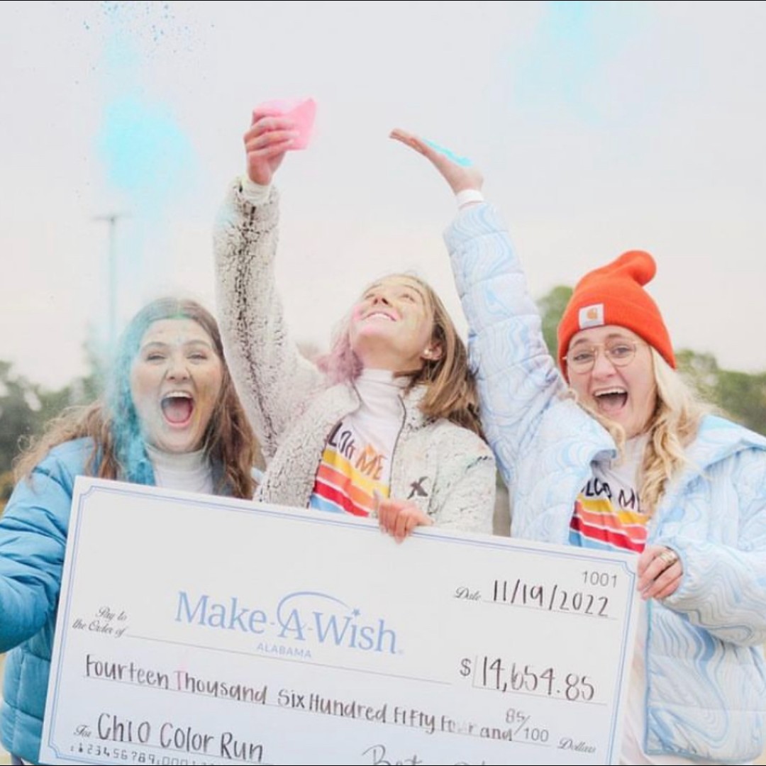 MakeAWishAL's tweet photo. 🌟 THANK YOU, CHI OMEGA! 🌟

Since 2002, Chi Omega sisters have raised $33 million for Make-A-Wish and volunteered more than 1.4 million hours to help create life-changing wishes for children with critical illnesses. 🦉 https://t.co/xpSyp6dWdr