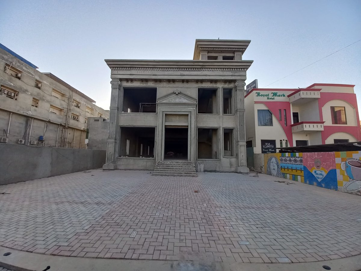buildingbwp's tweet photo. Model town A bahawalpur plaza project Alhumdulillah complete
#Construction #buildingbwp #Contracter #Bahawalpur #Malikshahzaib https://t.co/Vv226HOt6p