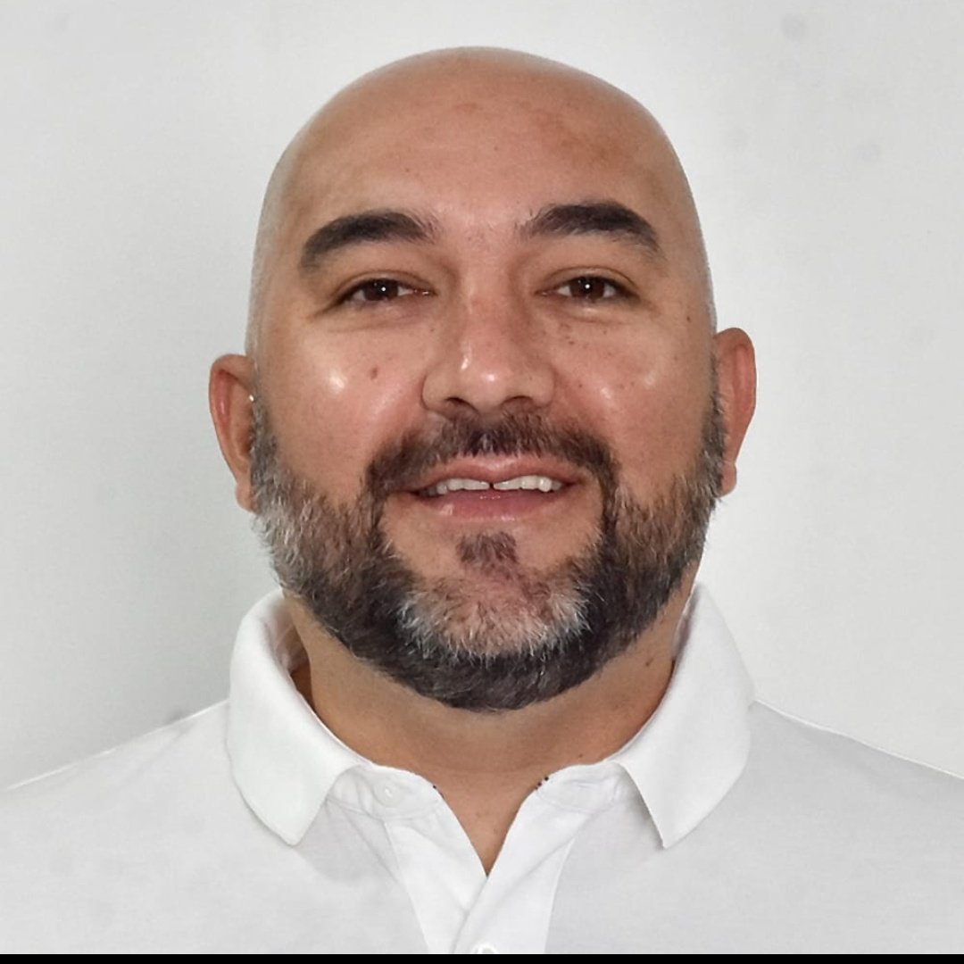 anibalemery's tweet photo. En la nueva encuesta de Ati Snead lidera en diputados por el Departamento Central @OrlandoArvalo8 con 5,9%. Una tendencia que se mantiene en el tiempo. https://t.co/9J66PHk8CU